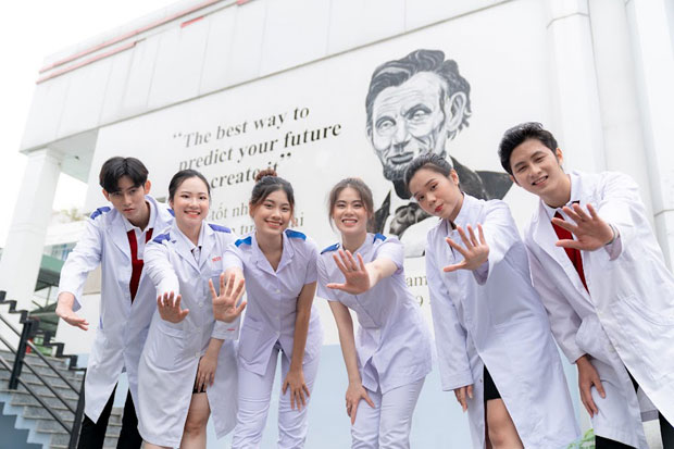 Cơ hội việc làm toàn cầu dành cho sinh viên Điều dưỡng HIU