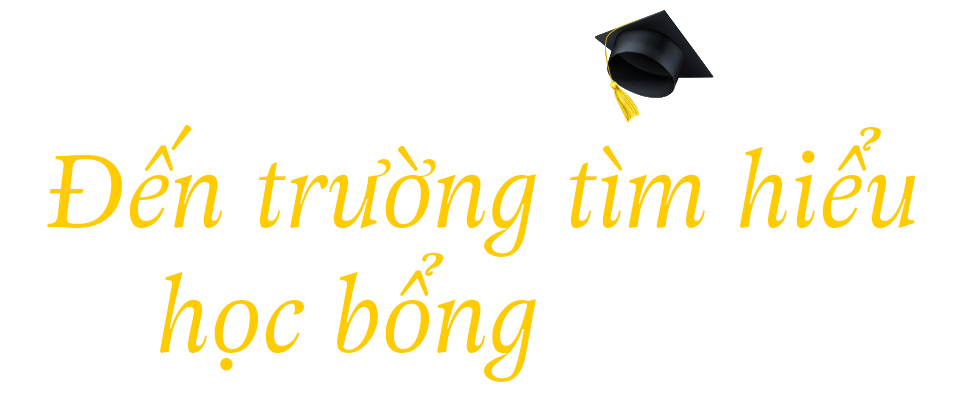 Nhiều thí sinh đến HUTECH đăng ký học bổng 25% - Ảnh 3