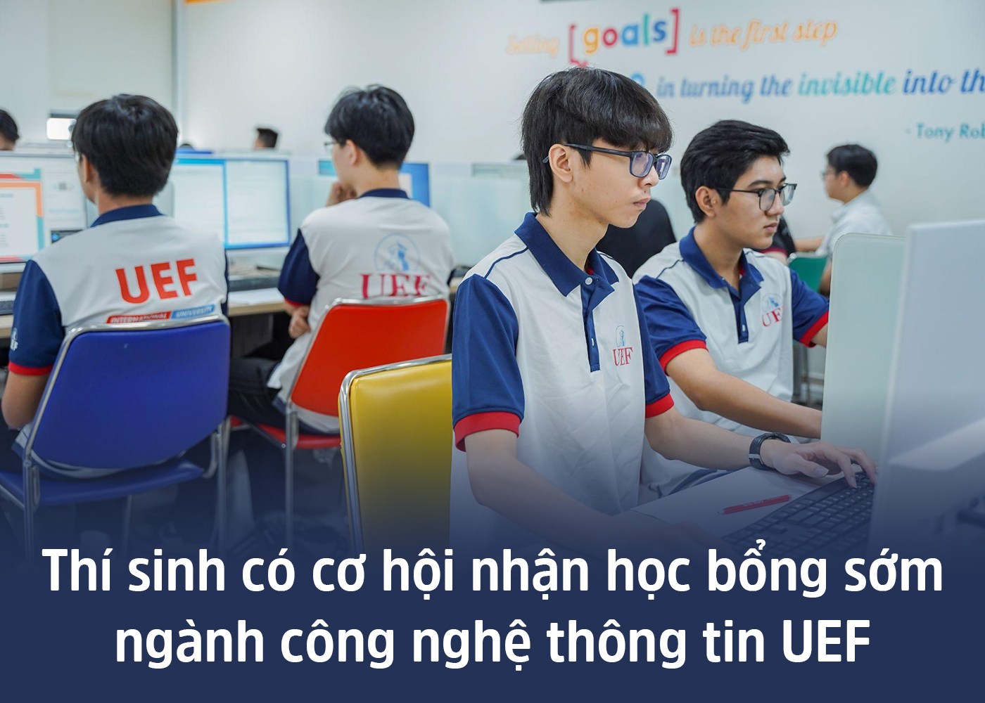 Thí sinh có cơ hội nhận học bổng sớm ngành công nghệ thông tin UEF - Ảnh 1