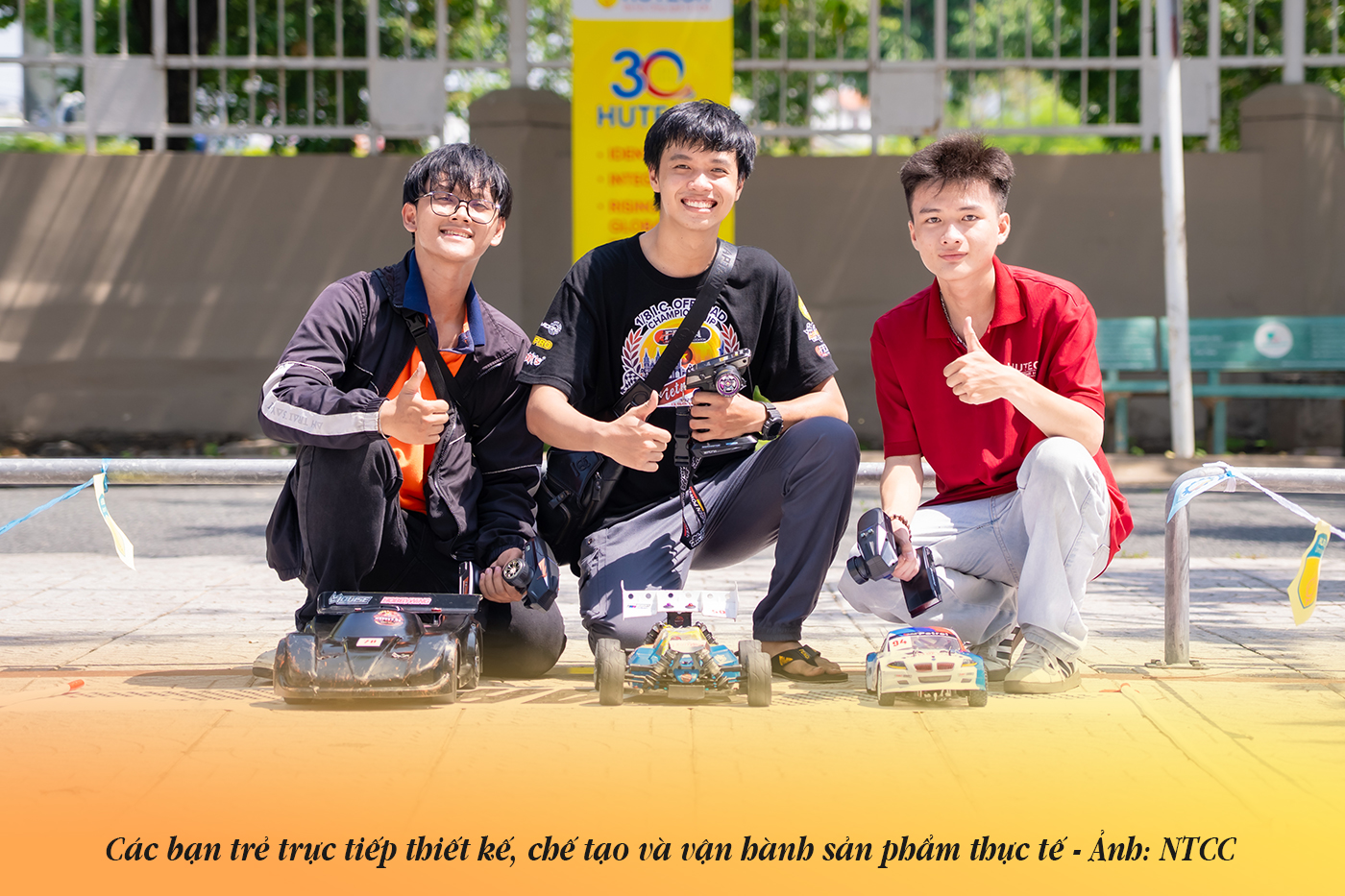 Sinh viên HUTECH và hành trình đưa đam mê kỹ thuật vào từng cỗ máy - Ảnh 2 Sinh viên HUTECH và hành trình đưa đam mê kỹ thuật vào từng cỗ máy - Ảnh 2