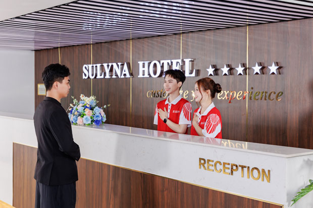 Học sinh lớp 12 tìm hiểu học bổng, học phí đại học từ sớm