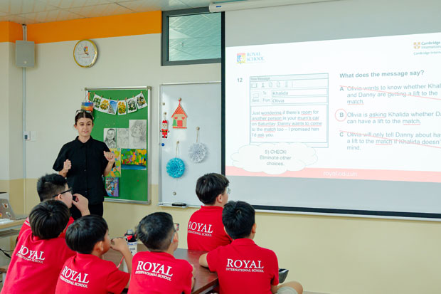 Chuỗi thành tích học thuật ấn tượng của học sinh Royal School