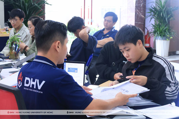 Từ điểm sàn 15 đến học bổng 75 tỷ: DHV làm điều khiến 2K8 khó ′ngồi yên′