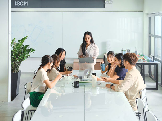 50 năm UEH: Hành trình đóng góp tri thức cho đất nước