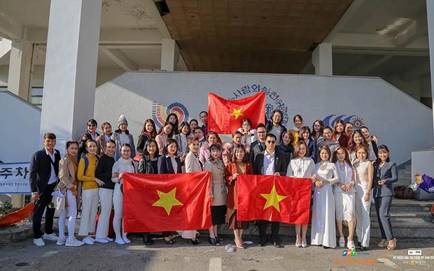 VN đạt ngôi Á quân cuộc thi Thẩm mỹ - Làm đẹp tại HQ