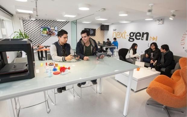 Trường đại học sở hữu phòng lab SAP Next-Gen tại miền Bắc - Ảnh 2