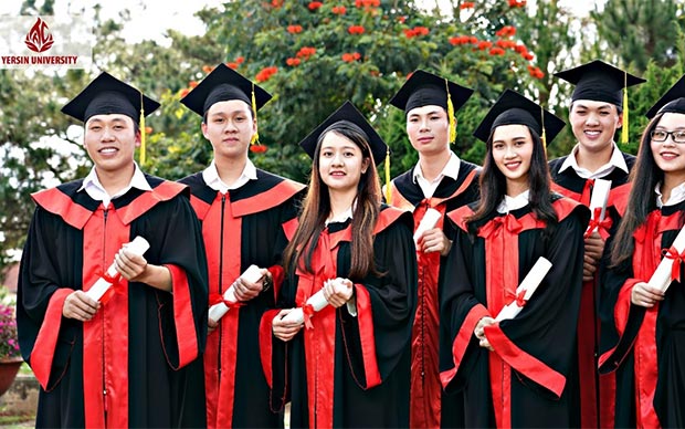 Đại học Yersin Đà Lạt - đào tạo sẵn sàng cho kỷ nguyên 4.0 - Ảnh 1