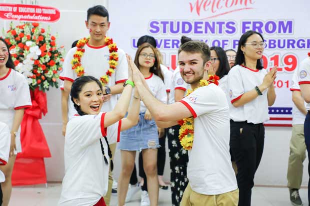 UEF trên hành trình đón sóng hội nhập - ảnh 1