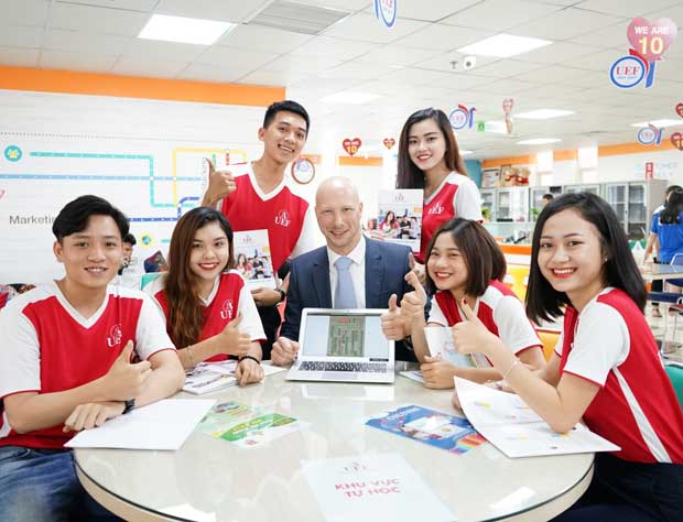 UEF trên hành trình đón sóng hội nhập - ảnh 13
