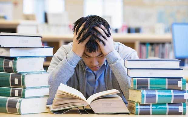 Để xứng đáng hơn ứng viên khác nhận học bổng