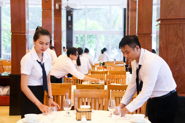Trung cấp Việt Giao thu hút học sinh theo học nghề bếp, du lịch - ảnh 1