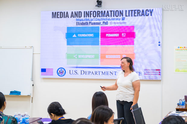 HUFLIT phối hợp cùng Đại sứ quán Hoa Kỳ tại Việt Nam nâng cao năng lực giảng dạy tiếng Anh cho giảng viên - ảnh 4