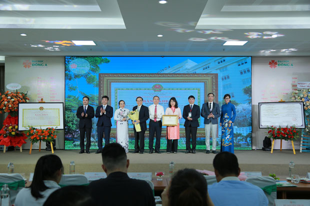 Trường ĐH Đông Á hoàn thành kiểm định chất lượng giáo dục chu kỳ 2 - ảnh 2