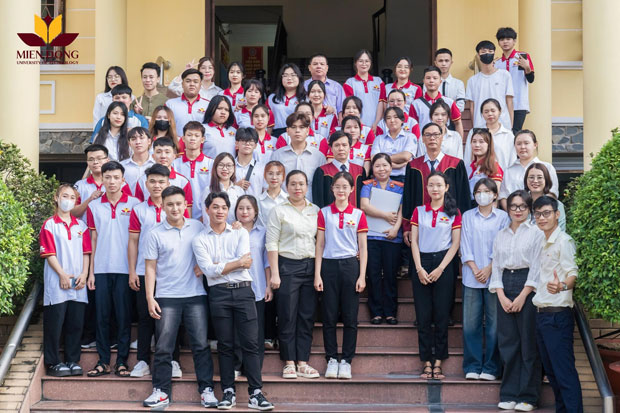 Trường ĐH Công Nghệ Miền Đông dành 1000 suất học bổng cho sinh viên khó khăn - ảnh 4