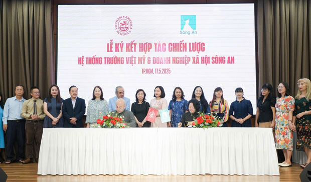 VA Schools ra mắt bộ nhận diện thương hiệu mới: Trường học của sự lắng nghe