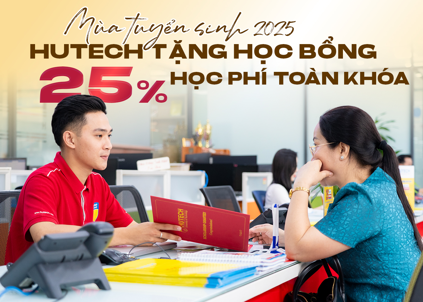 Mùa tuyển sinh 2025: HUTECH tặng học bổng 25% học phí toàn khóa - Ảnh 1