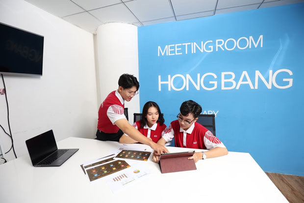 Đào tạo đại học 3 năm - HIU dẫn lối thành công sớm cho 2k7