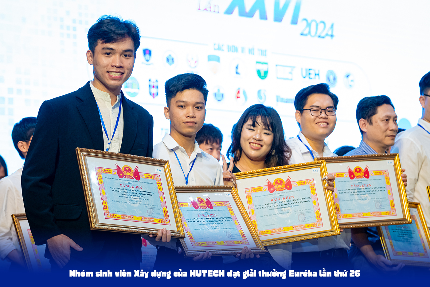 Sinh viên phát triển giải pháp trợ lý tài chính bằng AI