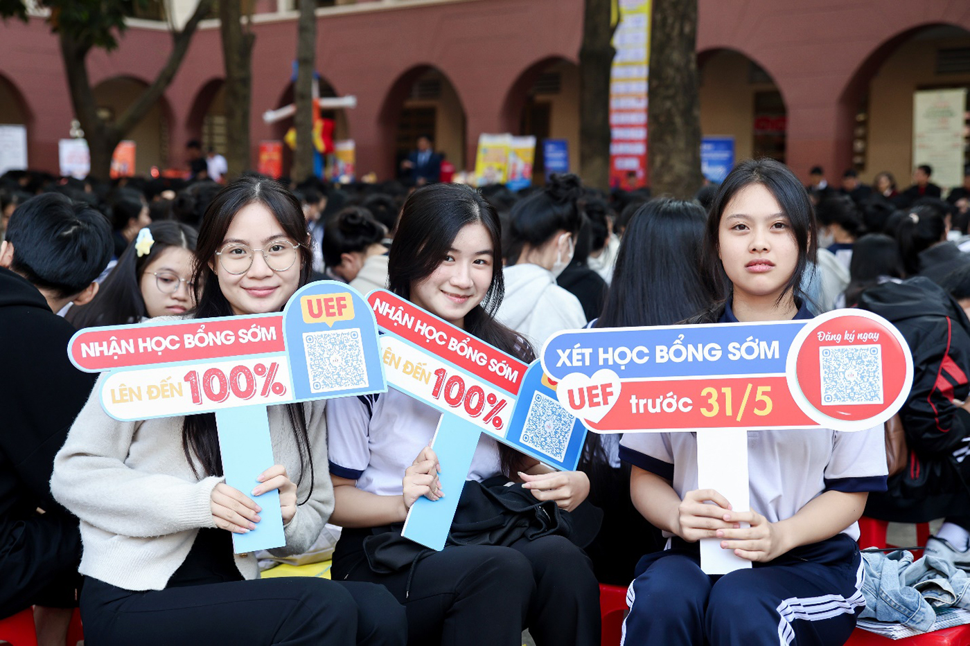 UEF ưu đãi nhập học 5 triệu cho tân sinh viên năm 2026 - Ảnh 7 UEF ưu đãi nhập học 5 triệu cho tân sinh viên năm 2026 - Ảnh 7