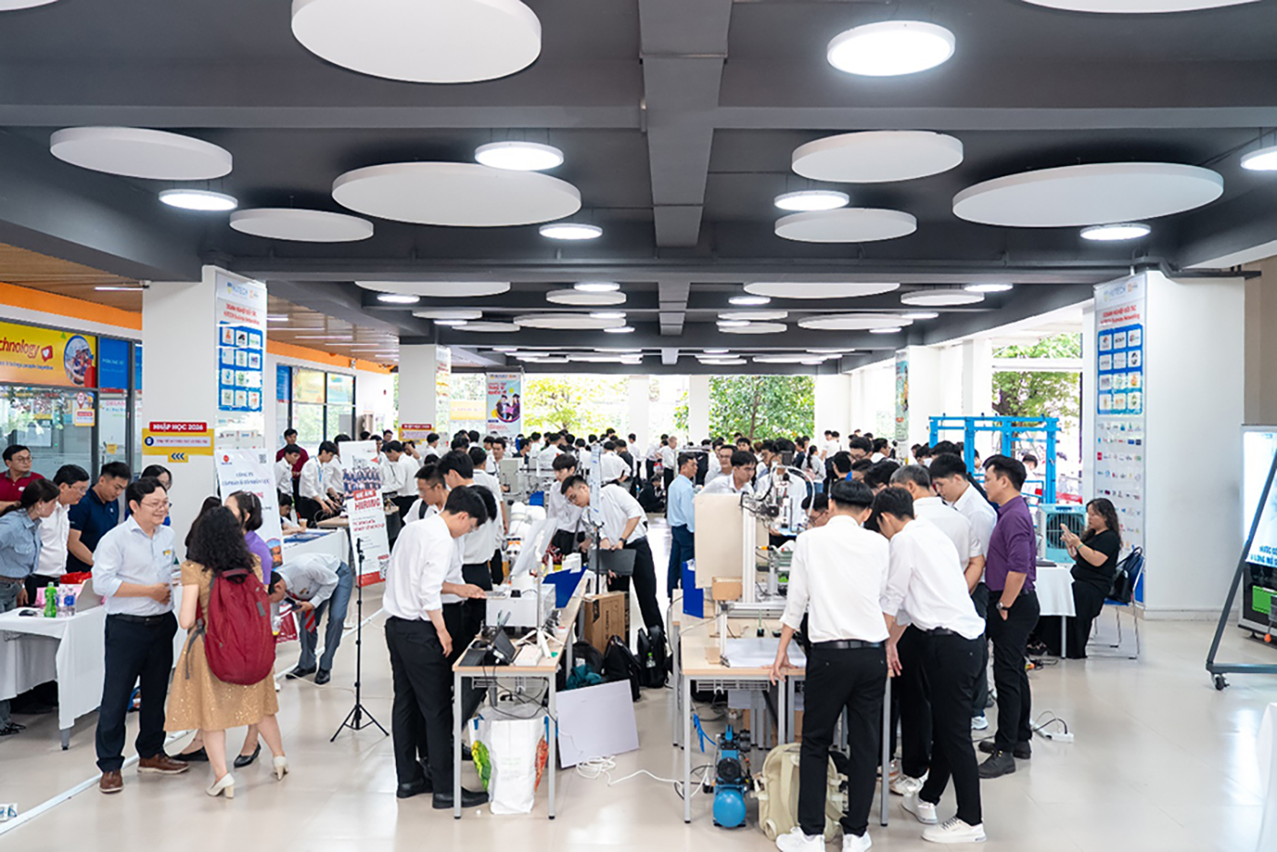 Doanh nghiệp ’săn’ nhân tài kỹ thuật tại HUTECH TECHSHOW 2026 - Ảnh 4