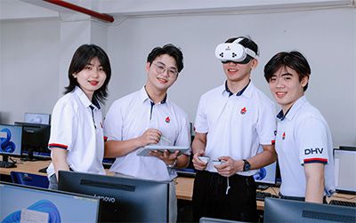 Xét học bạ tại DHV - Cơ hội nhận học bổng, hỗ trợ học phí vào ĐH cho 2K8