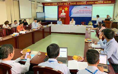 Nhiều trường tuyển sinh thoáng để kéo người học thạc sĩ, tiến sĩ
