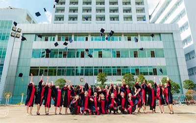 Về đích sớm với điểm học bạ từ 18 điểm