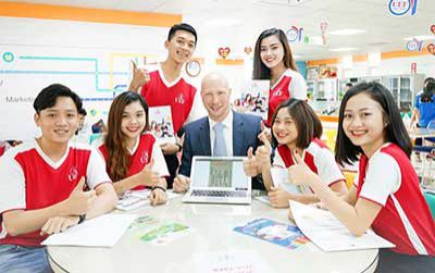 Giải pháp du học tại chỗ và chuyển tiếp quốc tế mùa COVID