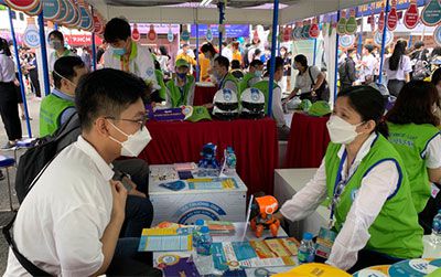 Thí sinh lo lắng vì không có tên trong hệ thống xét tuyển của Bộ Giáo dục và Đào tạo