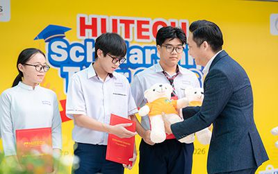 HUTECH Scholarship Tour 2026: Giải quyết nỗi lo học phí