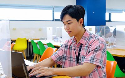 Trải nghiệm thực tiễn: Hành trình phát triển toàn diện của sinh viên HUFLIT