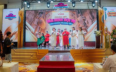 Chung kết hùng biện tiếng Anh ′Đại sứ văn minh′