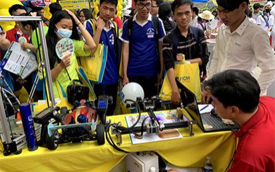 Ngày hội tư vấn tuyển sinh - hướng nghiệp 2021 tại TP.HCM