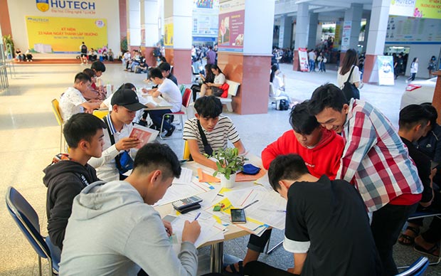 Những lưu ý khi xét tuyển học bạ vào Đại học năm 2018