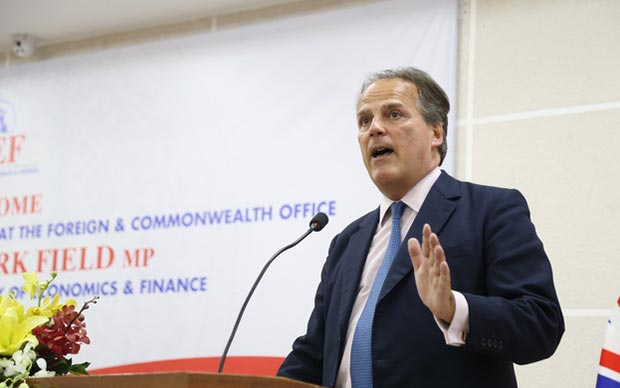 Quốc vụ khanh Vương quốc Anh đến thăm và làm việc tại UEF - Ảnh 4 Quốc vụ khanh Vương quốc Anh đến thăm và làm việc tại UEF - Ảnh 4