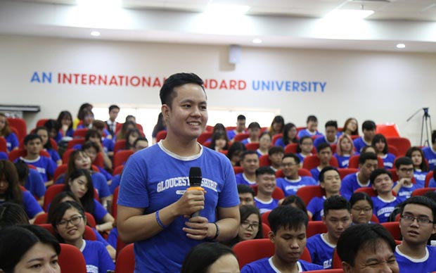 Quốc vụ khanh Vương quốc Anh đến thăm và làm việc tại UEF - Ảnh 5 Quốc vụ khanh Vương quốc Anh đến thăm và làm việc tại UEF - Ảnh 5