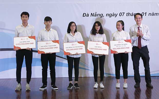DTU cùng gói học bổng khủng dành cho thí sinh điểm cao 2020 - ảnh 1 DTU cùng gói học bổng khủng dành cho thí sinh điểm cao 2020 - ảnh 1