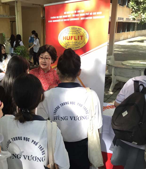 Thông tin tuyển sinh đại học năm 2020 của HUFLIT - ảnh 1 Thông tin tuyển sinh đại học năm 2020 của HUFLIT - ảnh 1