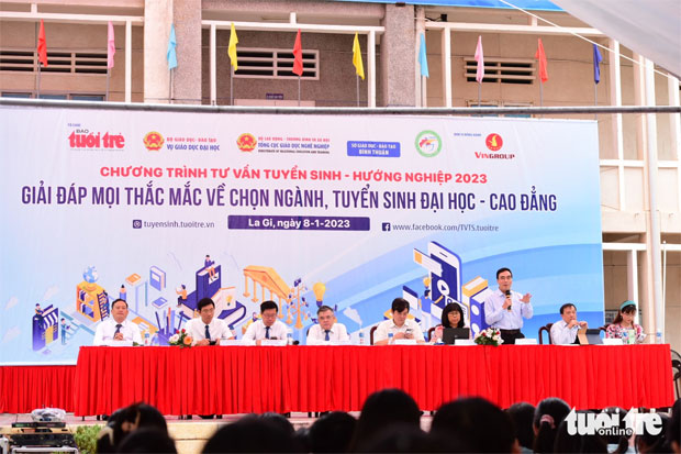 Tư vấn tuyển sinh Bất động sản đang…bất động, học ngành này rủi ro không Tư vấn tuyển sinh Bất động sản đang…bất động, học ngành này rủi ro không