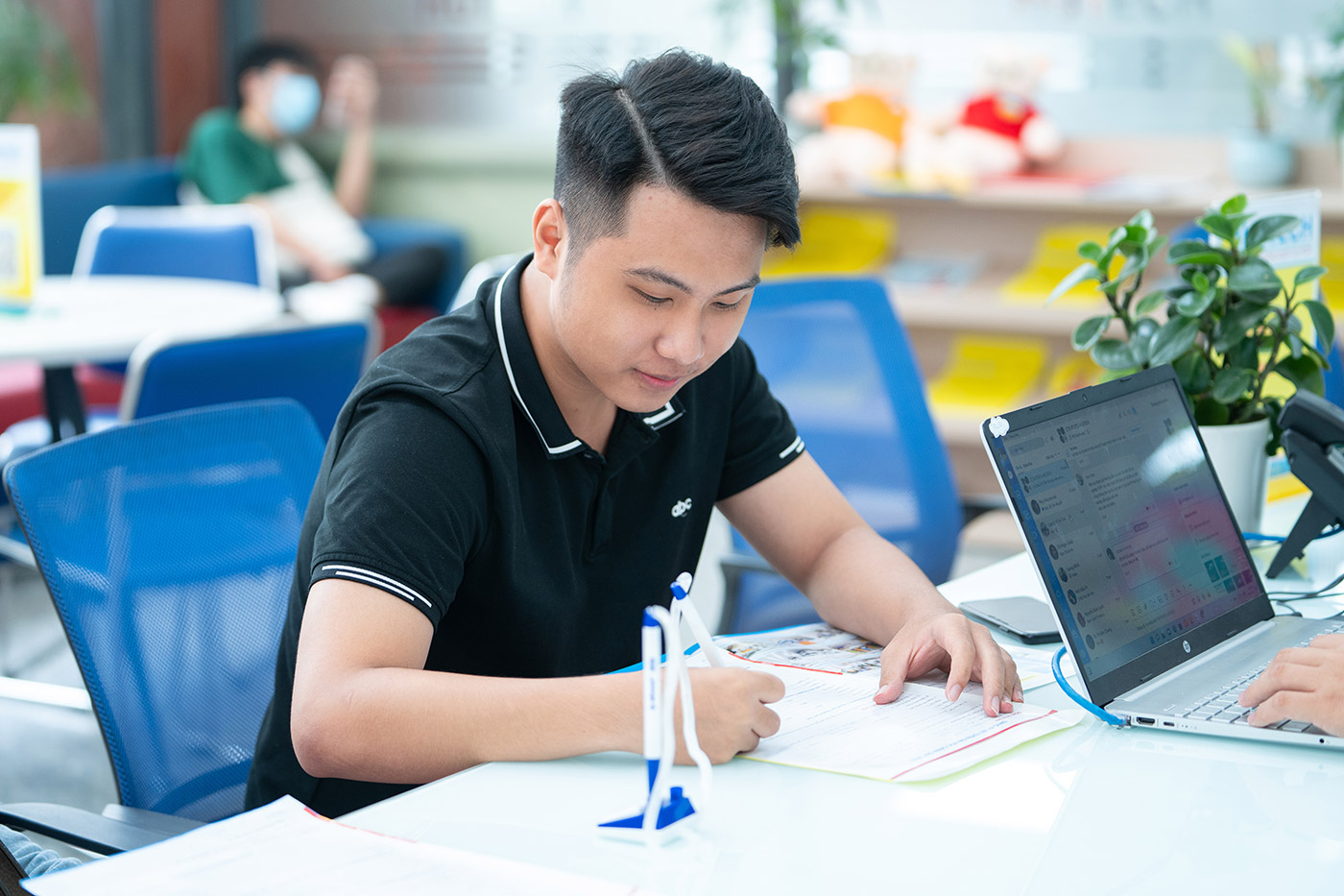 HUTECH nhận hồ sơ xét tuyển học bạ 63 ngành đại học từ ngày 8-1 - ảnh 5 HUTECH nhận hồ sơ xét tuyển học bạ 63 ngành đại học từ ngày 8-1 - ảnh 5