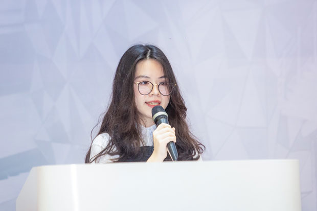 Vượt thử thách, bốn sinh viên rinh học bổng Anh Quốc - ảnh 4 Vượt thử thách, bốn sinh viên rinh học bổng Anh Quốc - ảnh 4