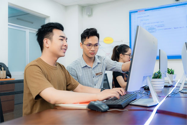 HUFLIT mở ngành Trí tuệ Nhân tạo, ứng dụng AI để cố vấn học tập cho sinh viên - ảnh 4 HUFLIT mở ngành Trí tuệ Nhân tạo, ứng dụng AI để cố vấn học tập cho sinh viên - ảnh 4