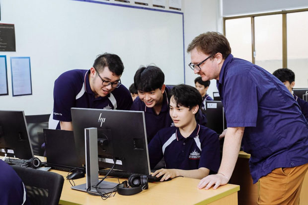 Giúp con tự định hướng tương lai khi còn trên ghế nhà trường - ảnh 2 Giúp con tự định hướng tương lai khi còn trên ghế nhà trường - ảnh 2