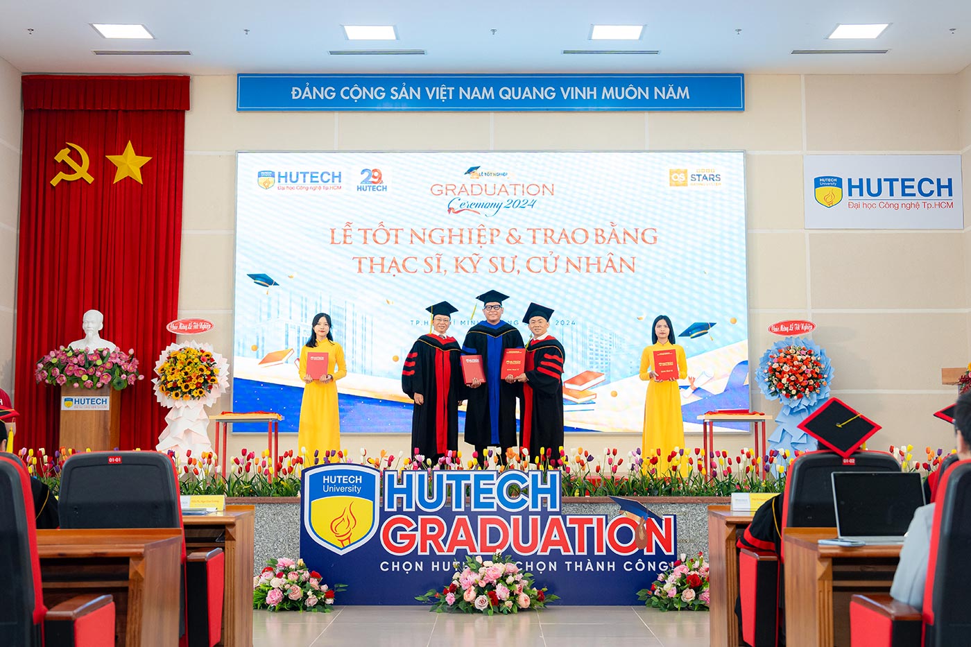 HUTECH khai giảng khóa đào tạo thạc sĩ, tiến sĩ đợt 1 - năm 2024 - ảnh 6 HUTECH khai giảng khóa đào tạo thạc sĩ, tiến sĩ đợt 1 - năm 2024 - ảnh 6