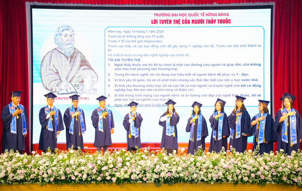 Thêm nguồn nhân lực chất lượng cho lĩnh vực sức khỏe - ảnh 1 Thêm nguồn nhân lực chất lượng cho lĩnh vực sức khỏe - ảnh 1