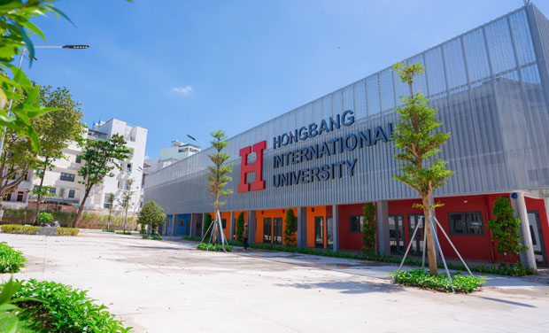 Thêm nguồn nhân lực chất lượng cho lĩnh vực sức khỏe - ảnh 4 Thêm nguồn nhân lực chất lượng cho lĩnh vực sức khỏe - ảnh 4