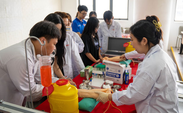 HIU hướng dẫn đăng ký nguyện vọng thông minh để trúng tuyển ngành yêu thích - ảnh 3 HIU hướng dẫn đăng ký nguyện vọng thông minh để trúng tuyển ngành yêu thích - ảnh 3