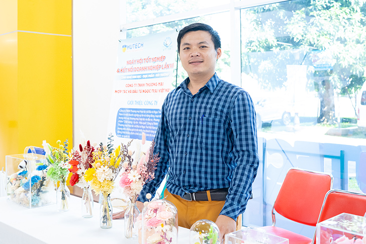 Trực tiếp bảo vệ đồ án trước doanh nghiệp, sinh viên HUTECH được đánh giá cao - ảnh 4 Trực tiếp bảo vệ đồ án trước doanh nghiệp, sinh viên HUTECH được đánh giá cao - ảnh 4