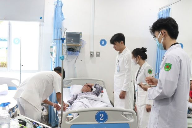 Trường Đại học Tân Tạo cấp nhiều học bổng cho sinh viên y khoa - ảnh 2 Trường Đại học Tân Tạo cấp nhiều học bổng cho sinh viên y khoa - ảnh 2