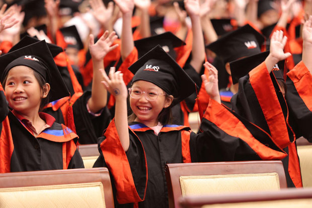 Để con tiến xa vùng an toàn - ảnh 1 Để con tiến xa vùng an toàn - ảnh 1